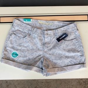 BRAND NEW old navy shorts